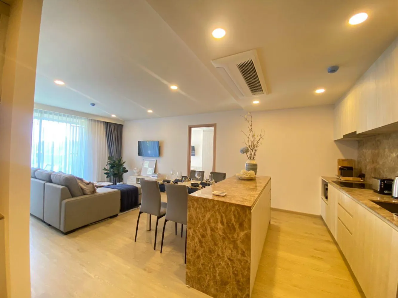 Property image - full photo 1