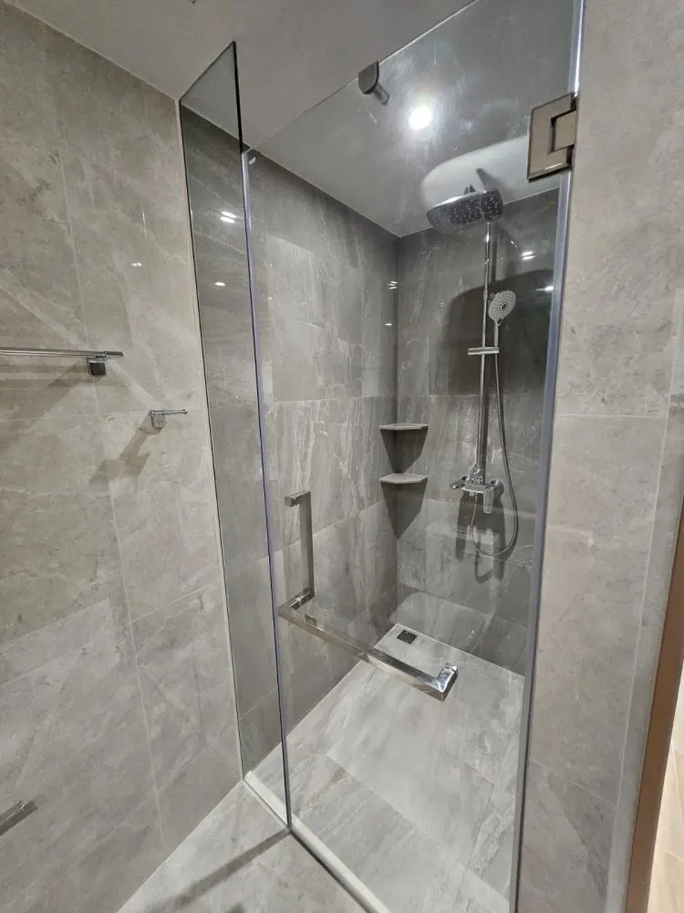 Property image - full photo 10
