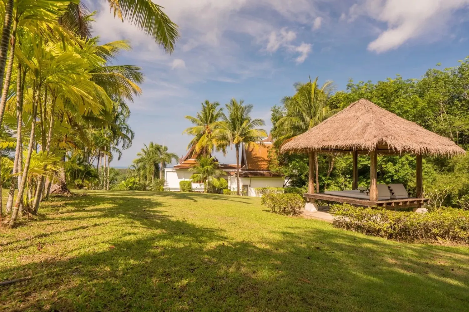Property image - full photo 32