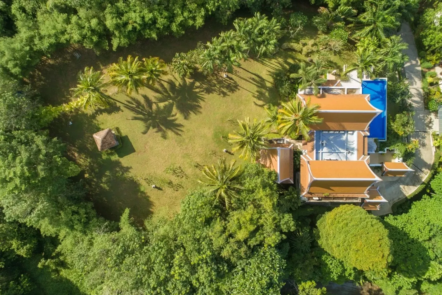 Property image - full photo 40