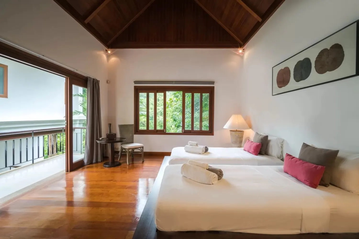 Property image - full photo 11