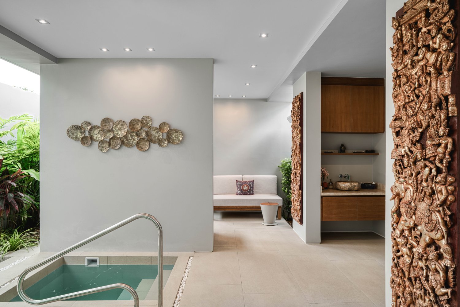 Property image - full photo 5
