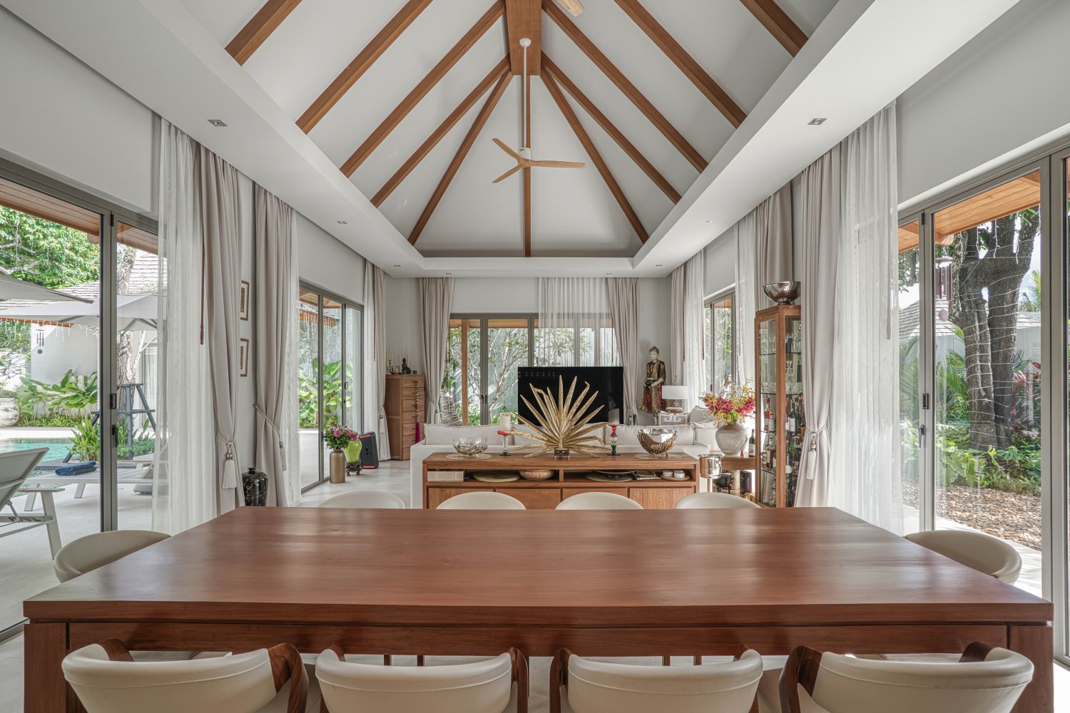 Property image - full photo 28