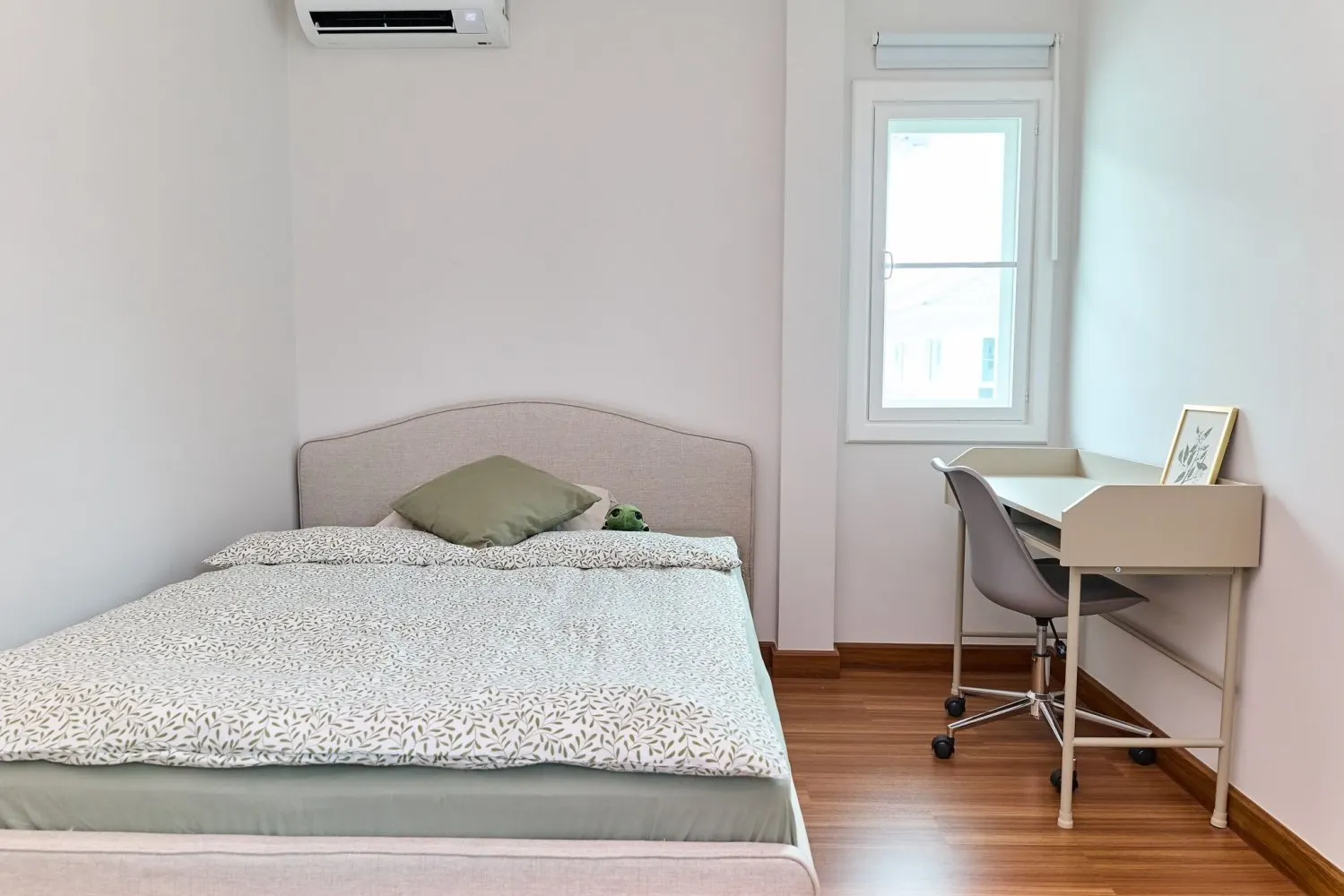 Property image - full photo 28