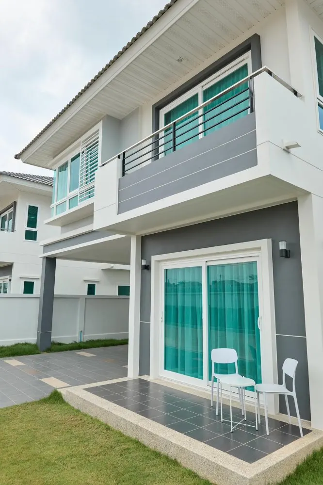 Property image - full photo 1