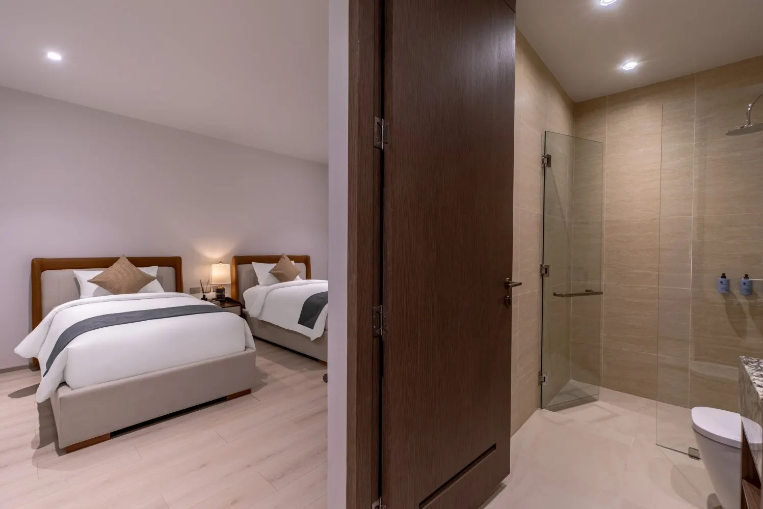 Property image - full photo 21