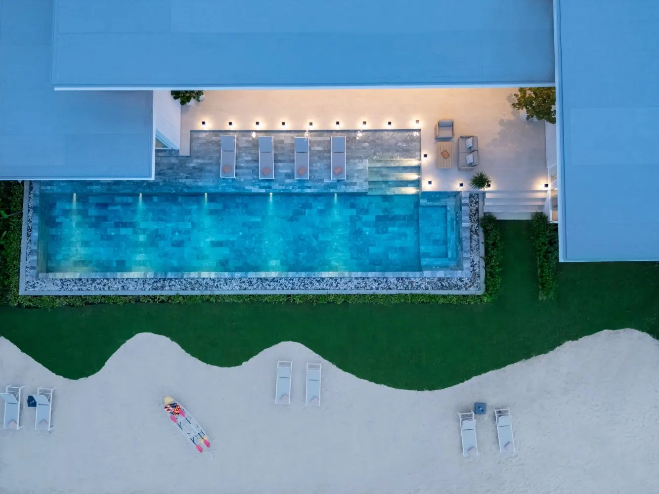 Property image - full photo 1