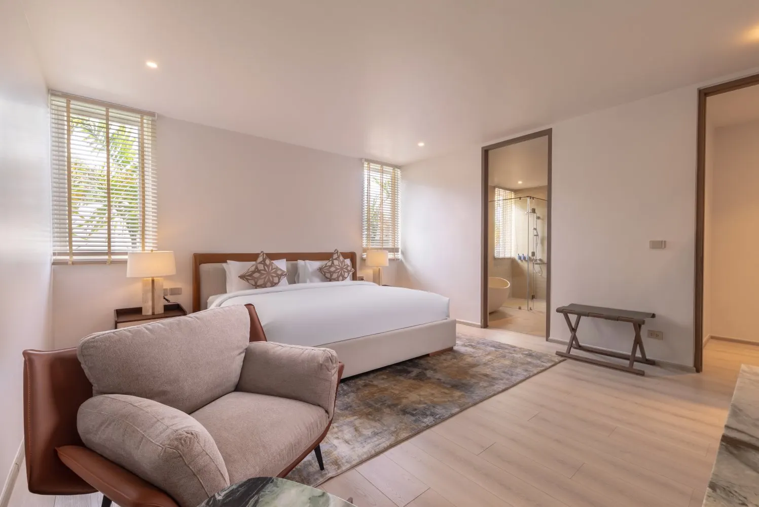 Property image - full photo 39