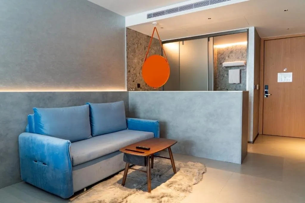 Property image - full photo 1