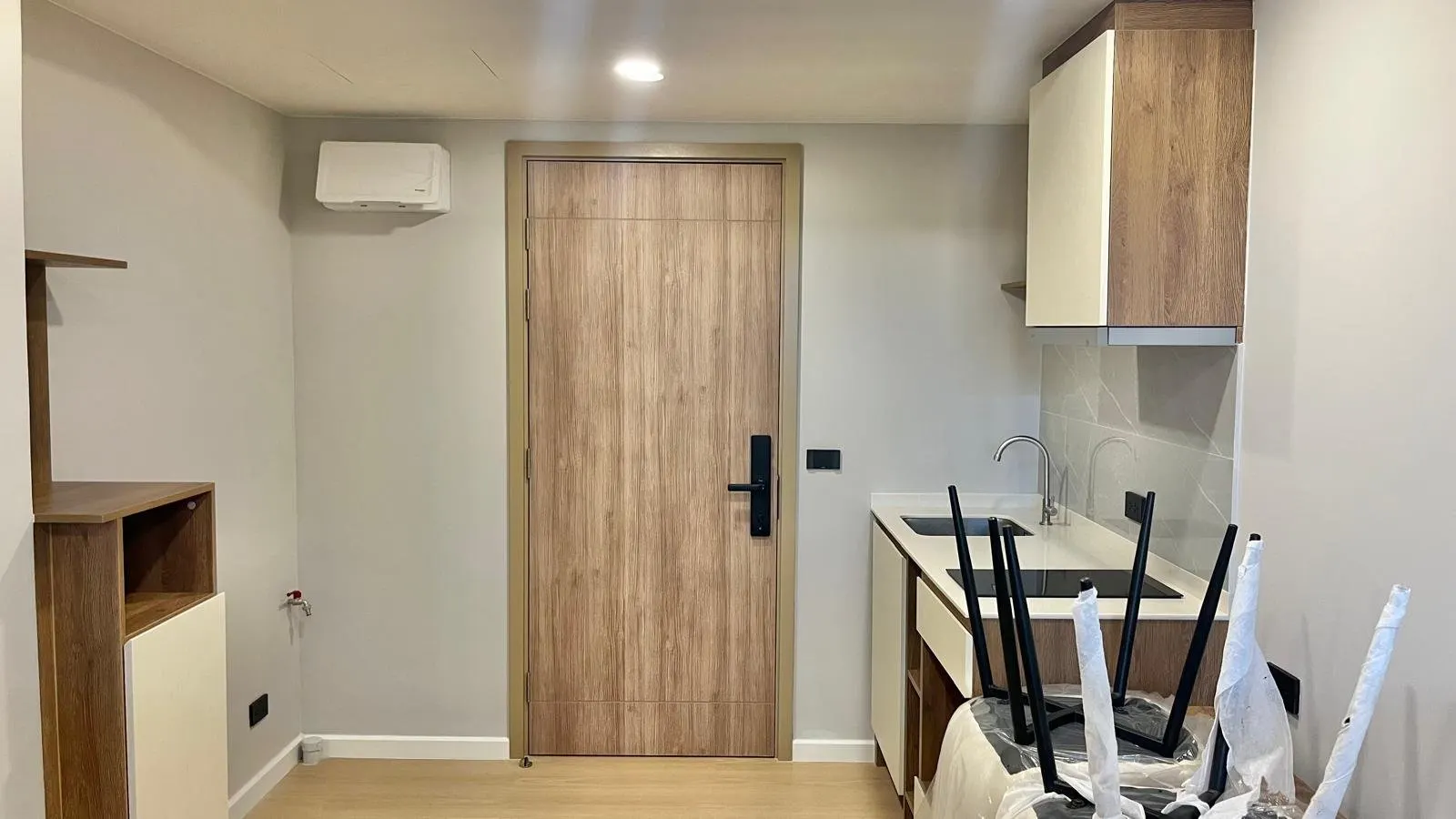 Property image - full photo 6