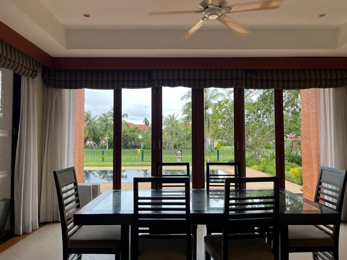 Property image - full photo 34