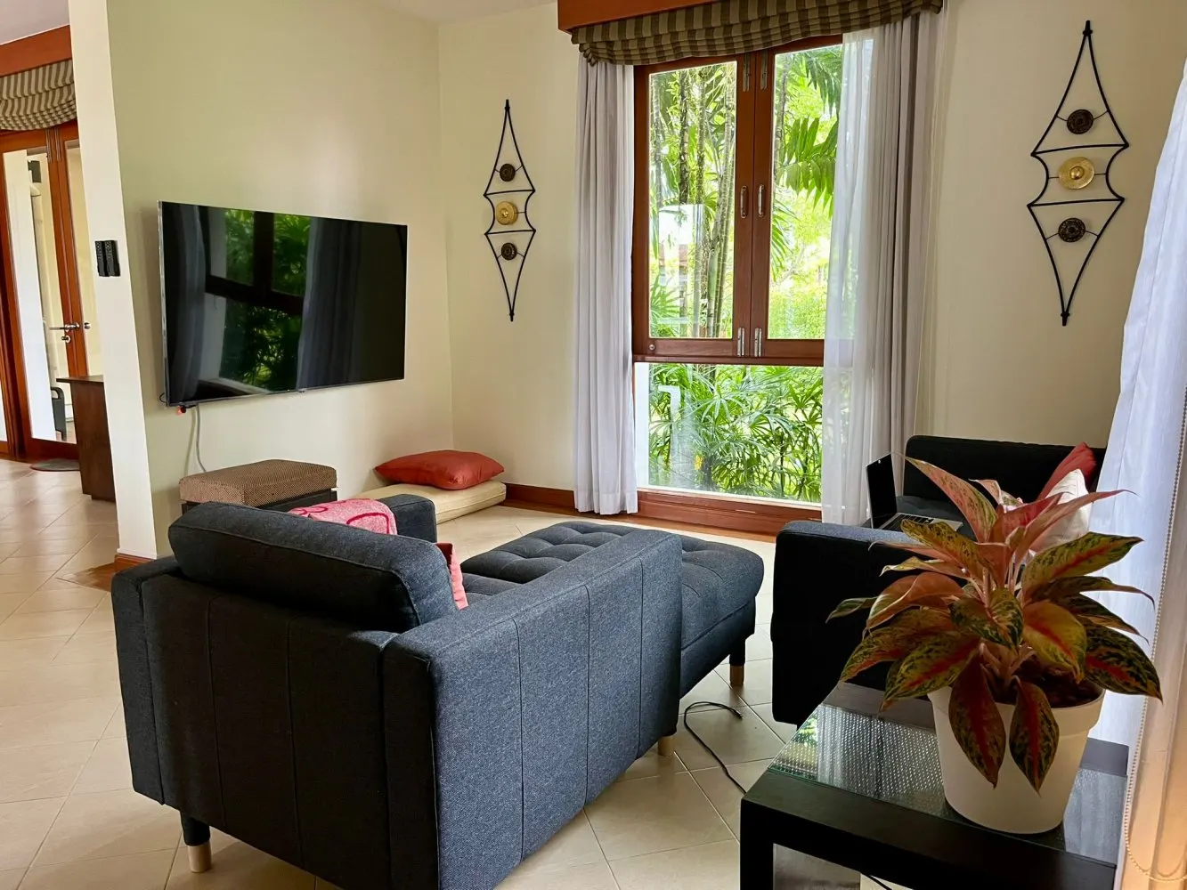 Property image - full photo 10