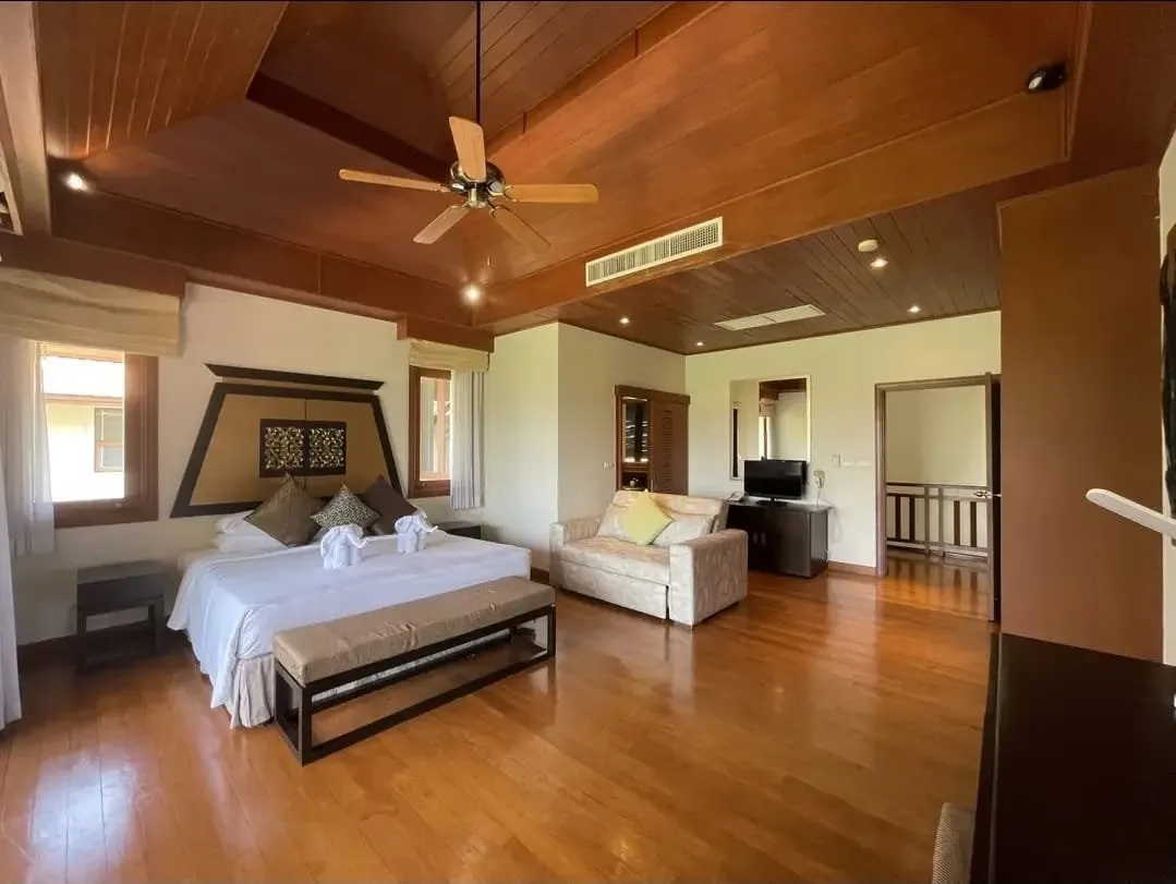 Property image - full photo 24