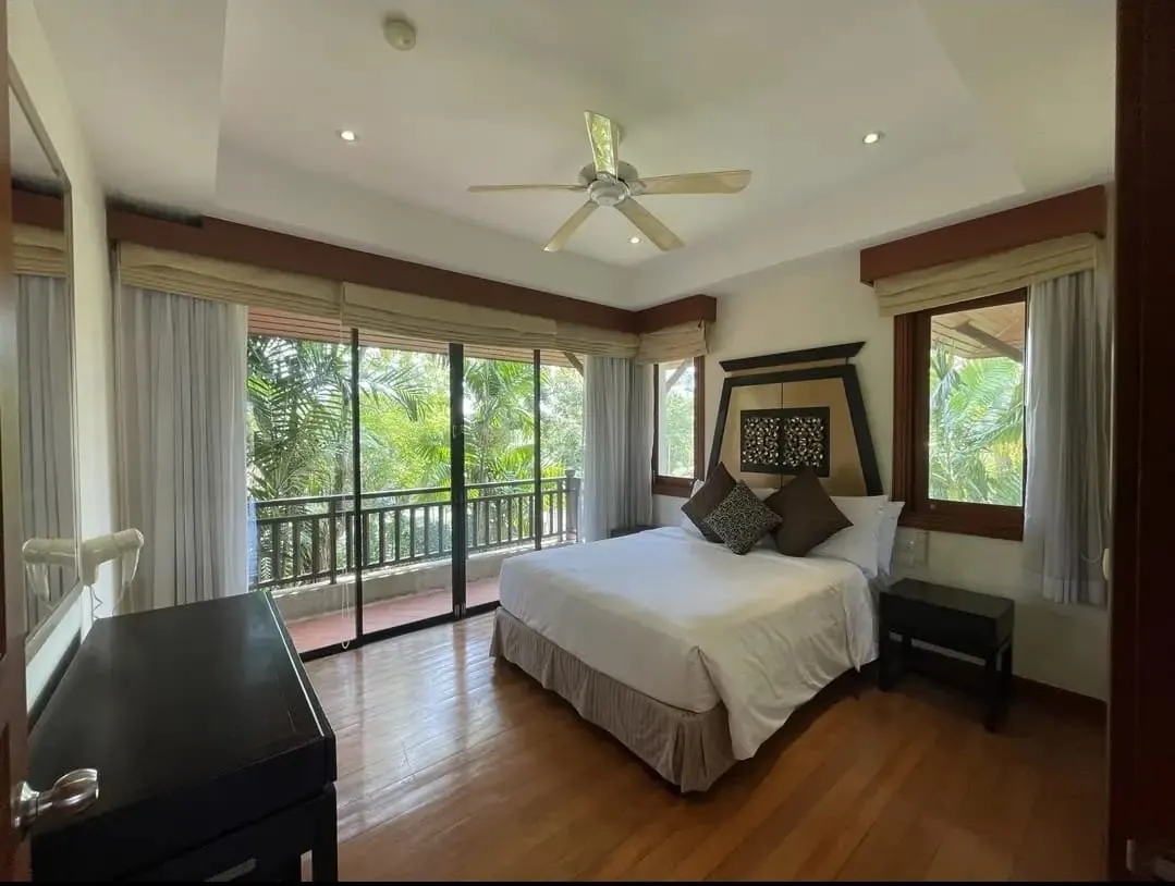 Property image - full photo 23
