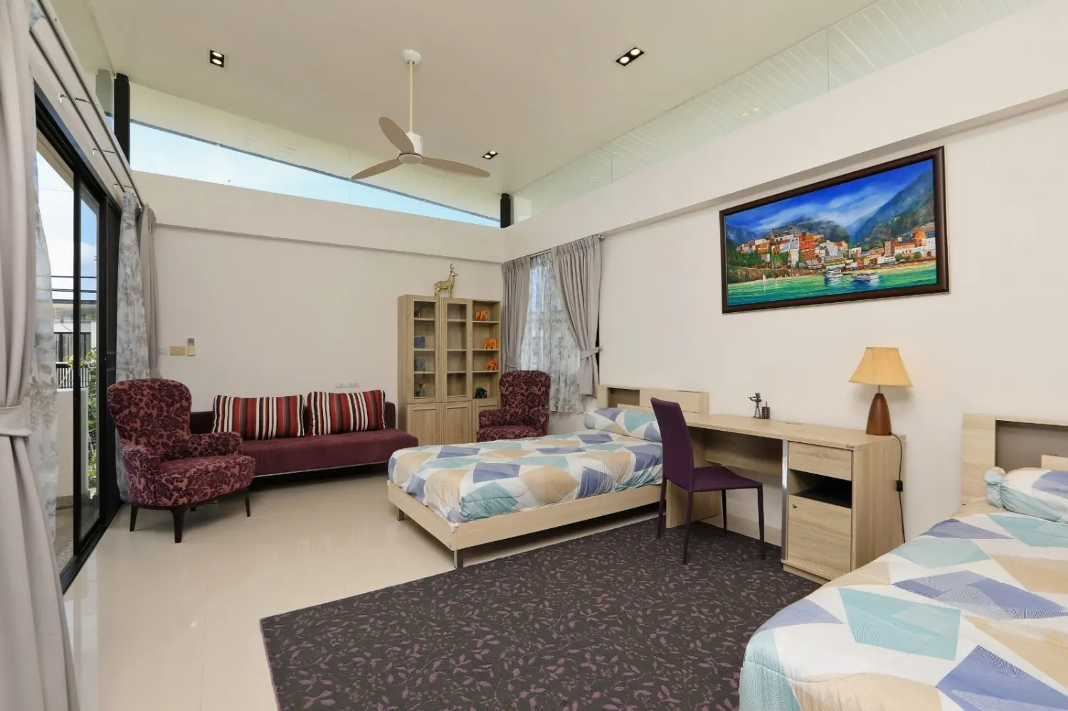 Property image - full photo 29