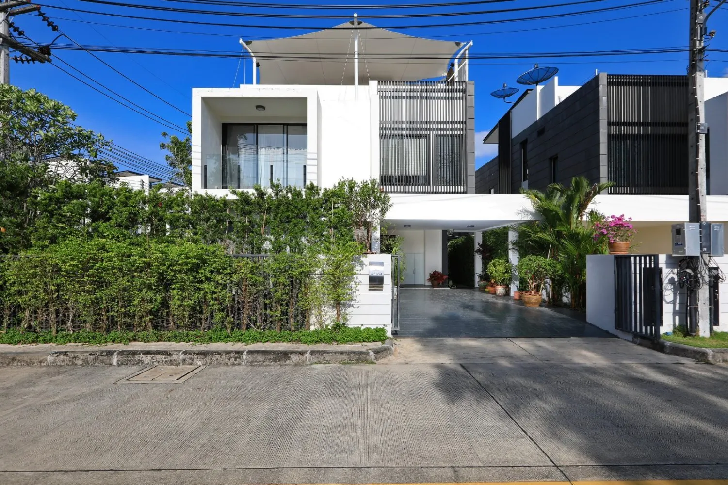 Property image - full photo 44