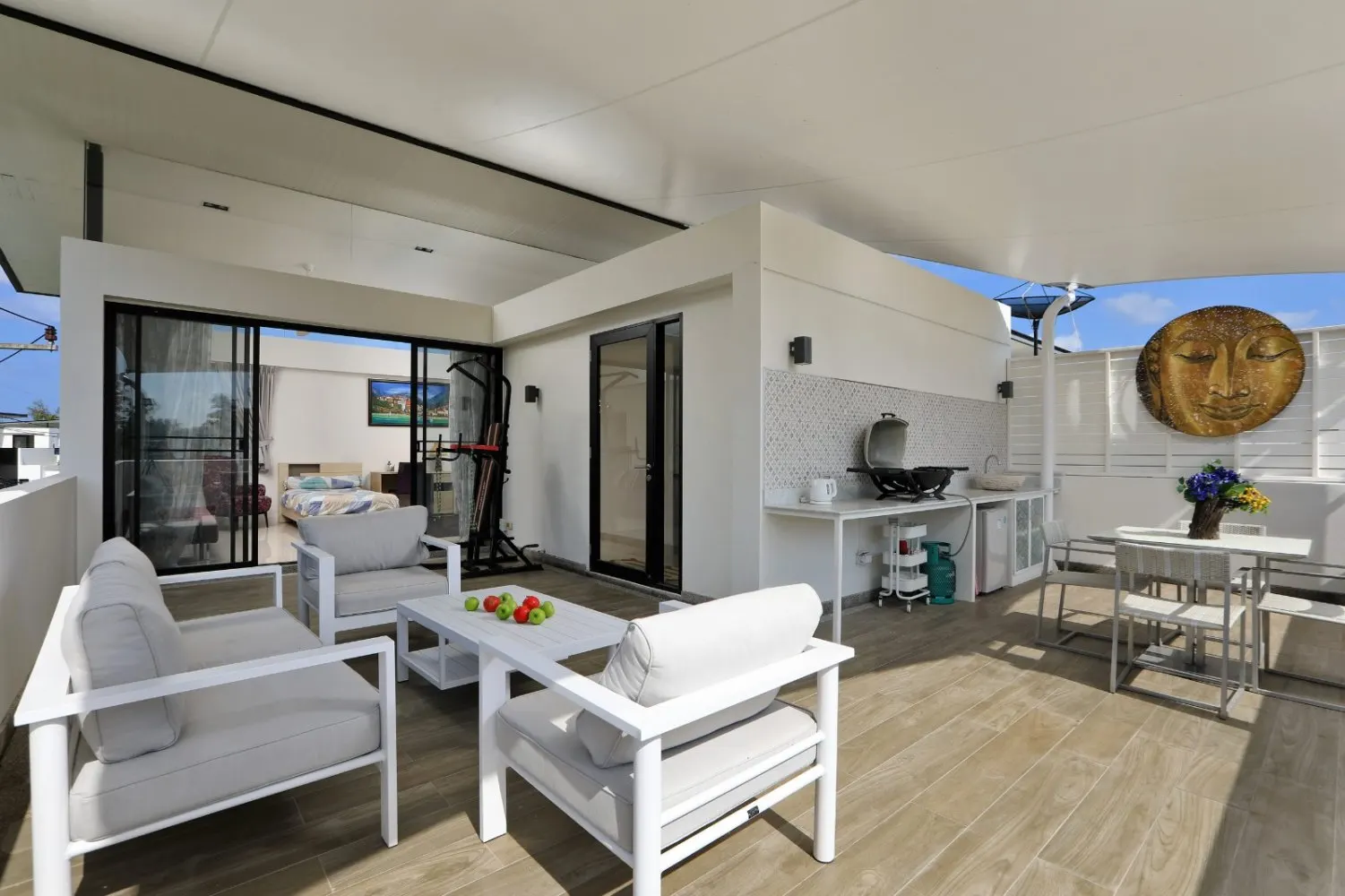 Property image - full photo 45