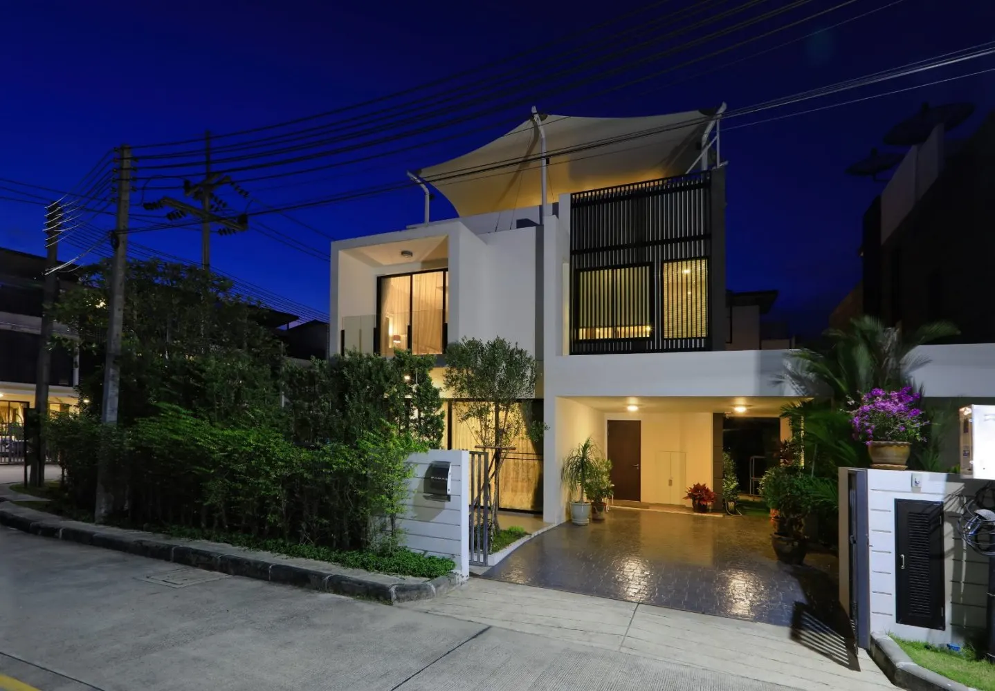 Property image - full photo 42