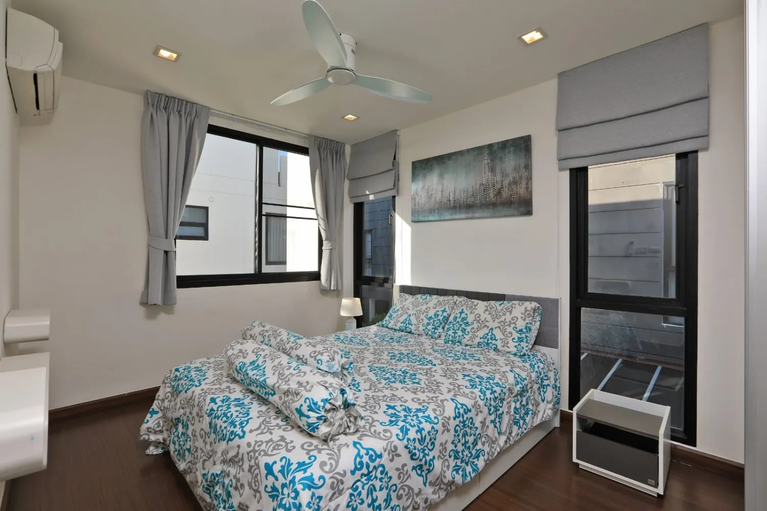 Property image - full photo 25