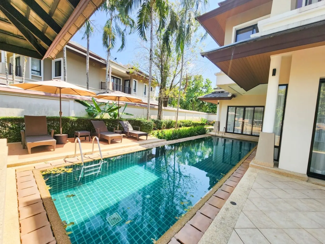 Property image - full photo 3