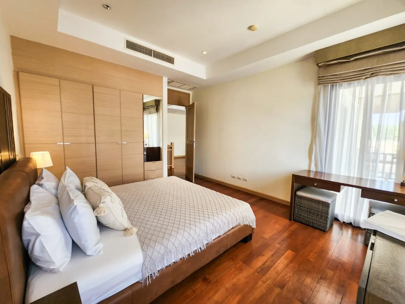 Property image - full photo 26