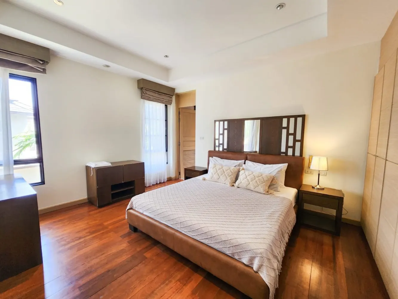 Property image - full photo 23