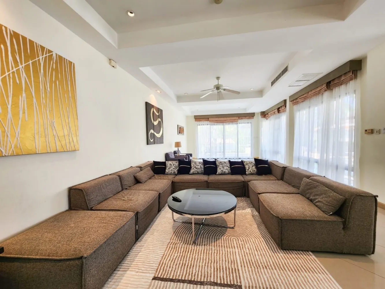 Property image - full photo 8