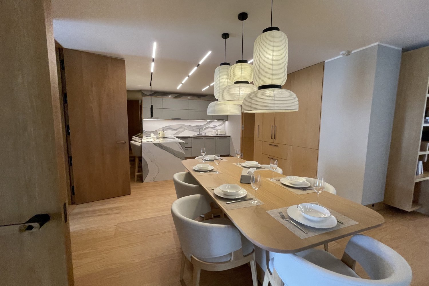 Property image - full photo 3