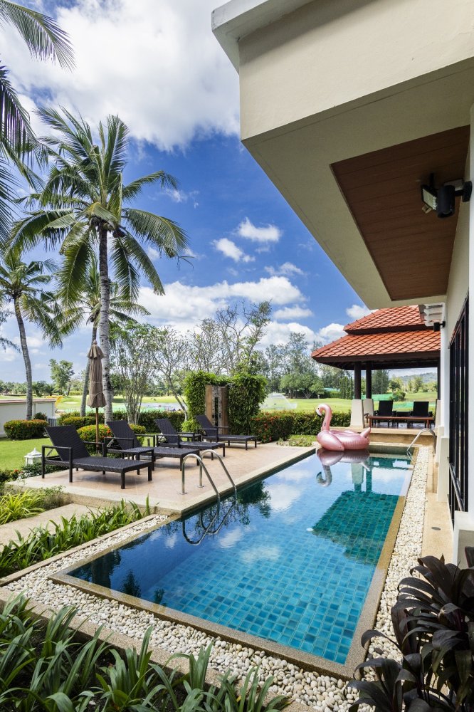 Property image - full photo 1