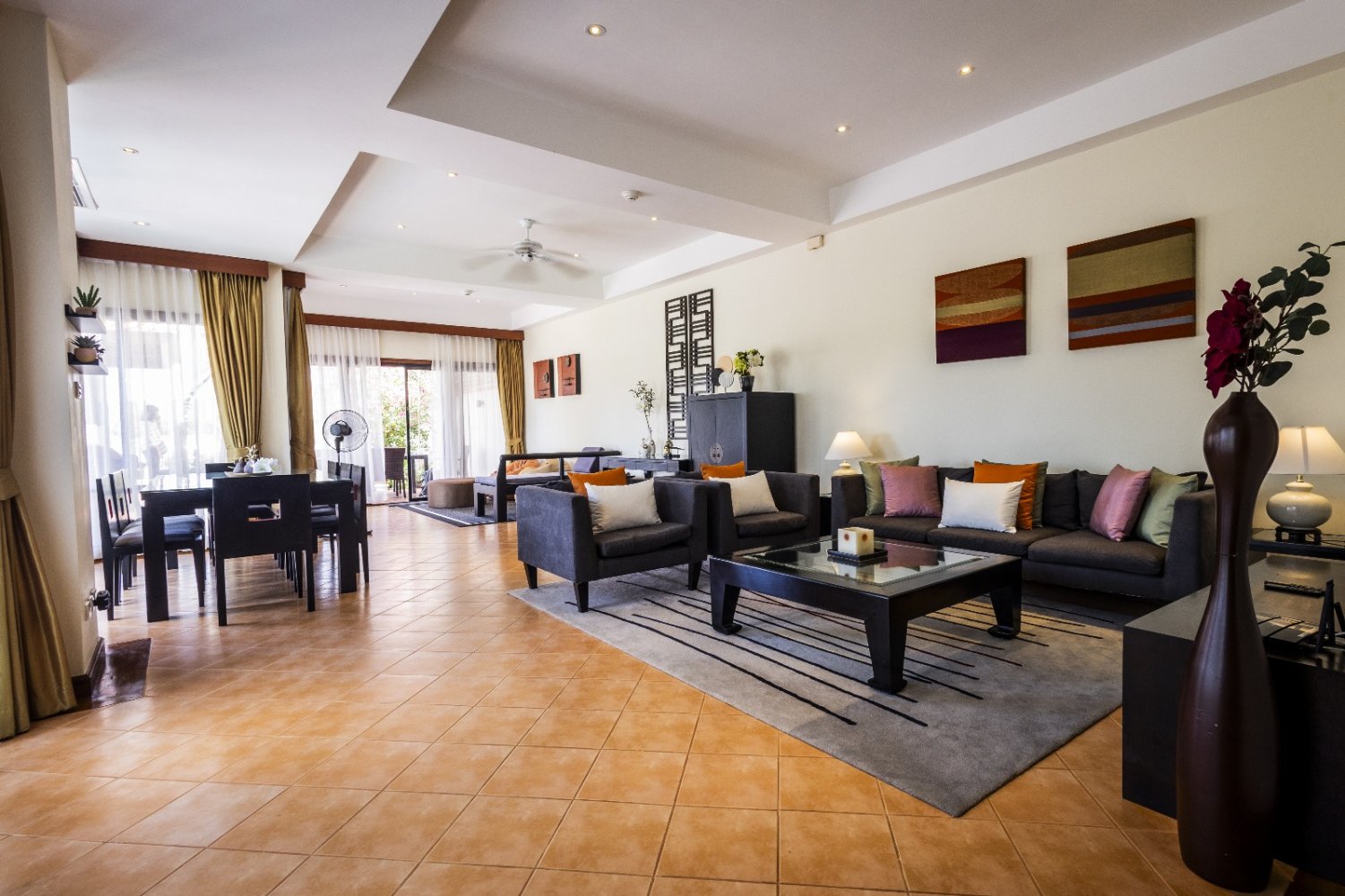 Property image - full photo 5