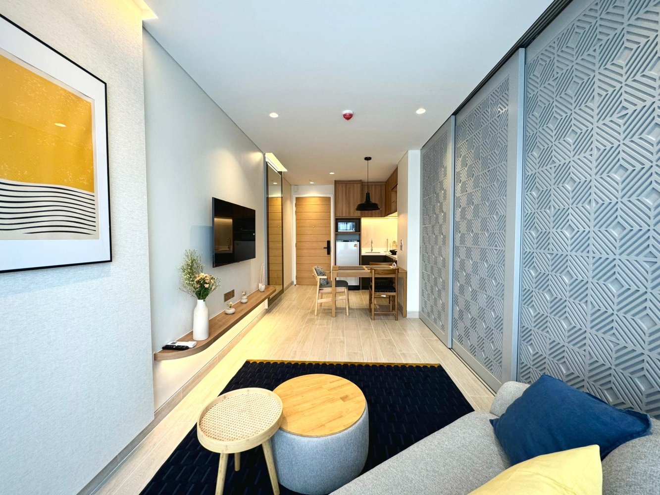 Property image - full photo 5