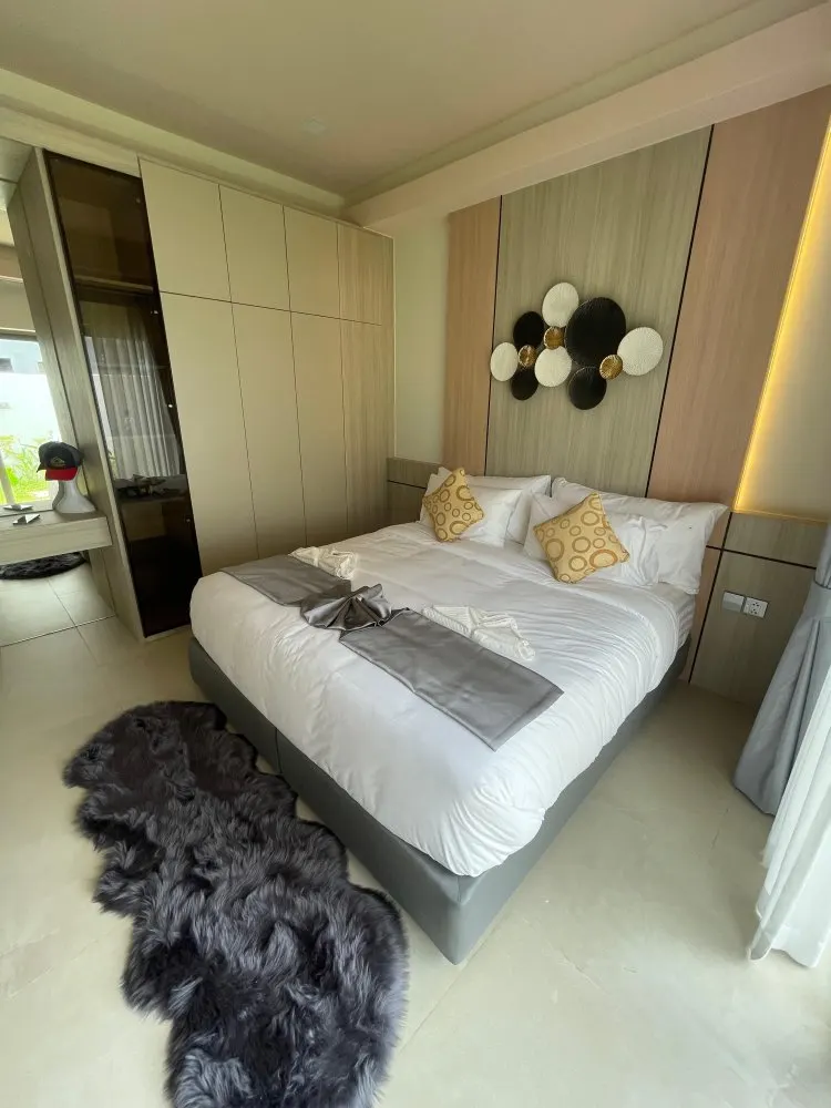 Property image - full photo 21