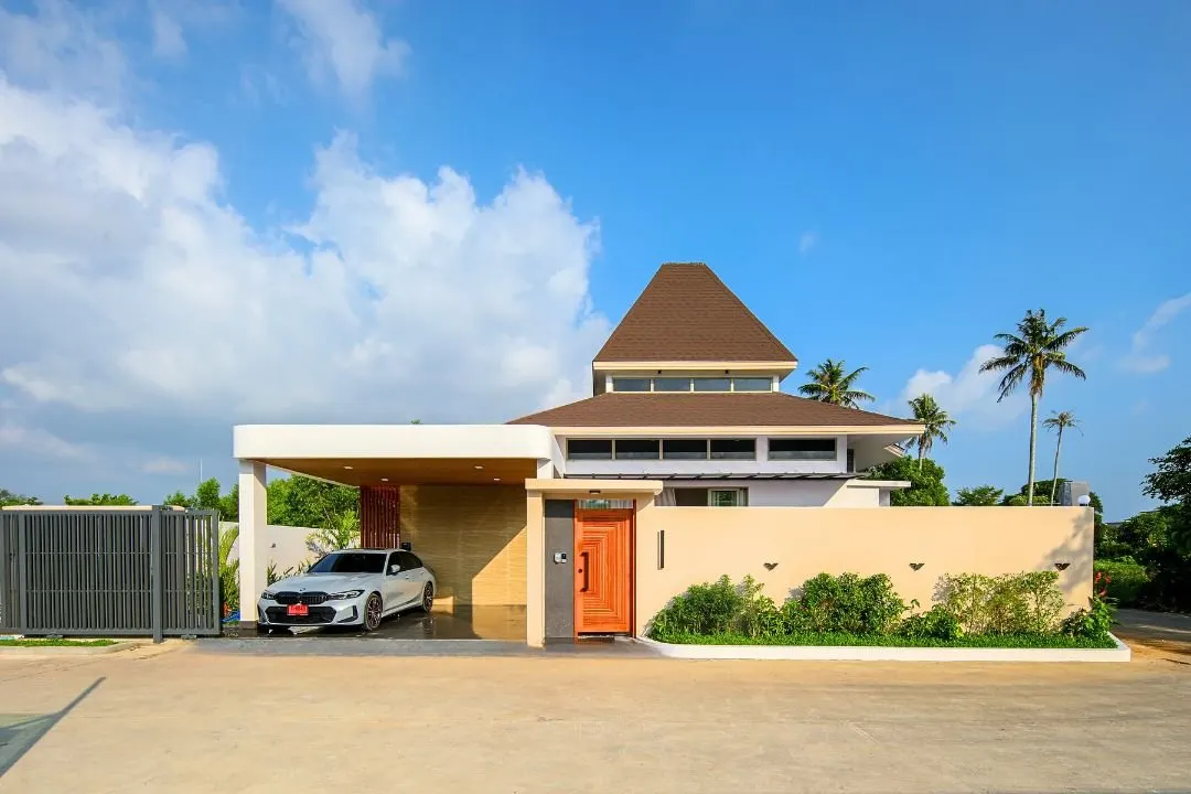 Property image - full photo 25