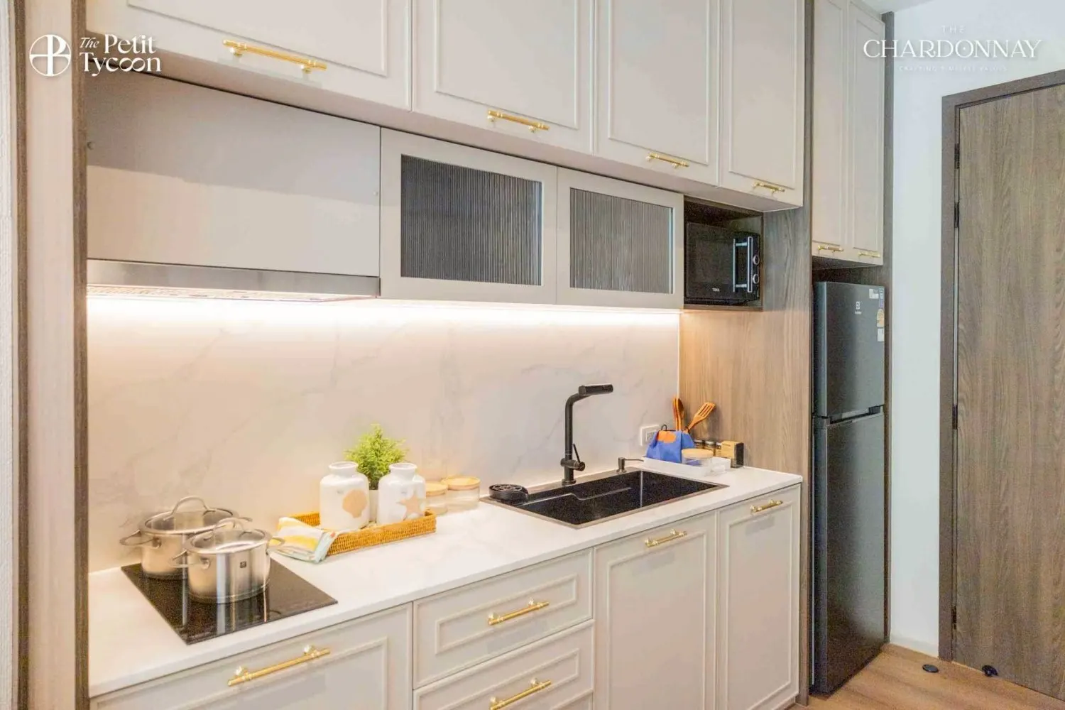 Property image - full photo 5