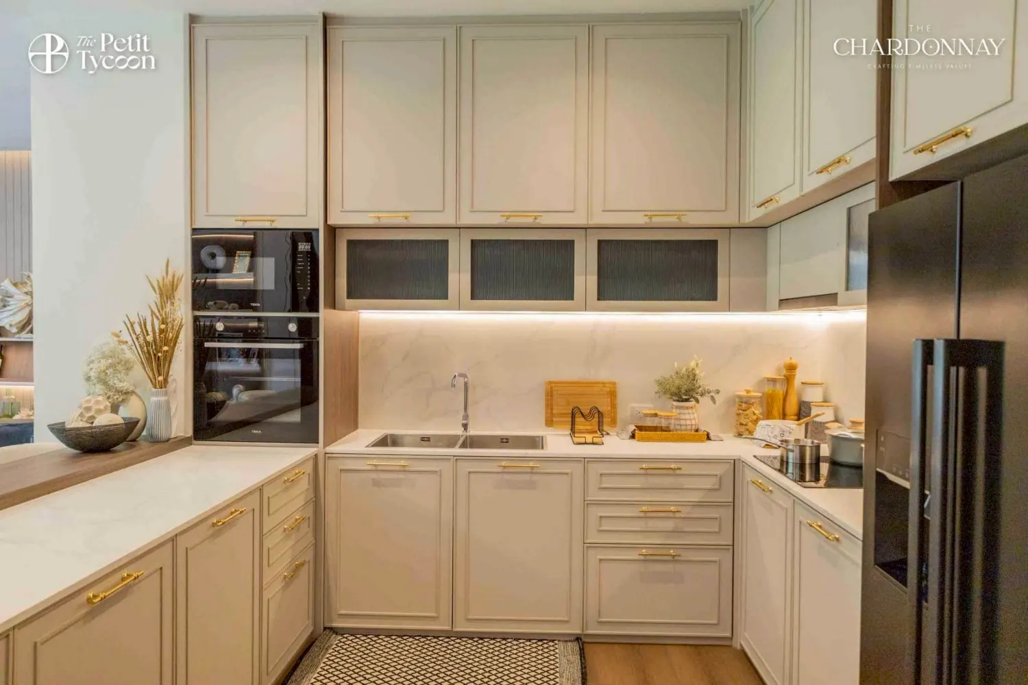 Property image - full photo 9