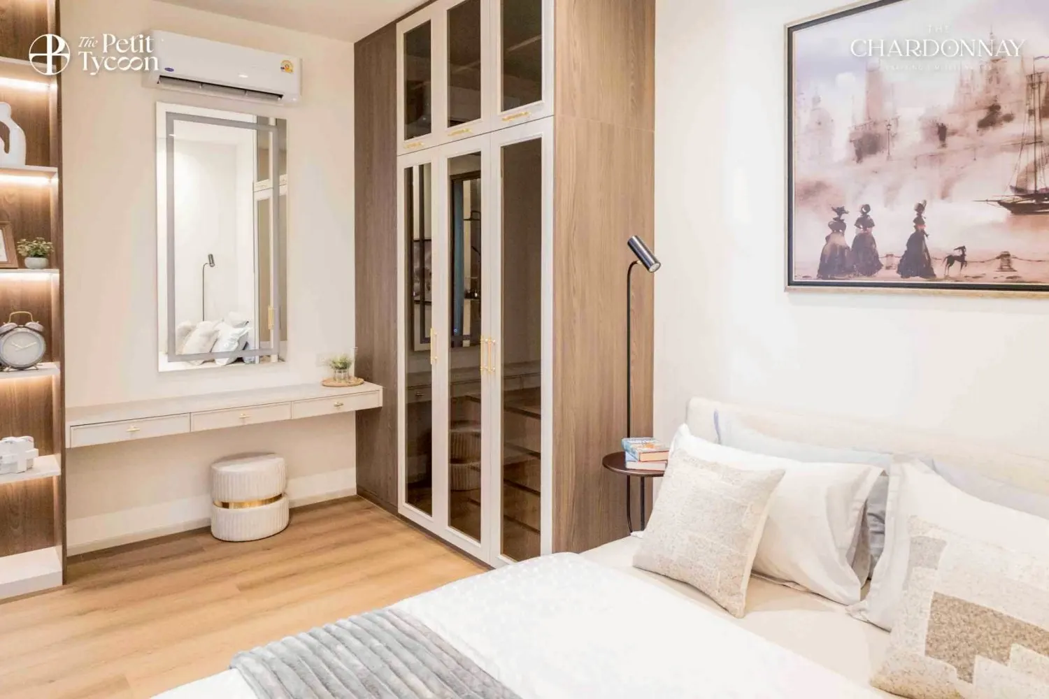 Property image - full photo 32