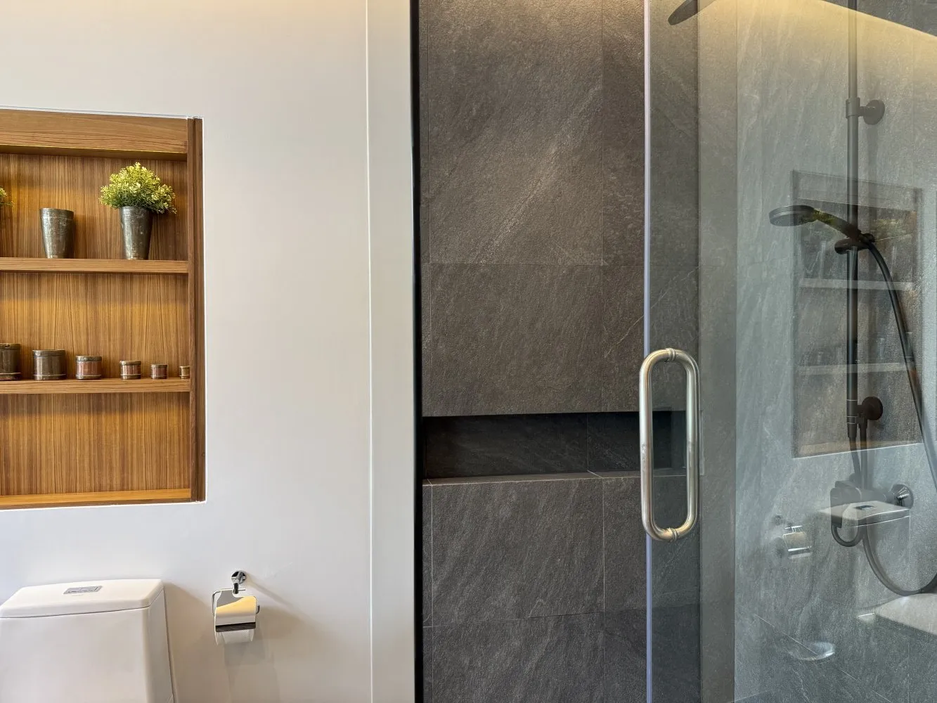 Property image - full photo 31