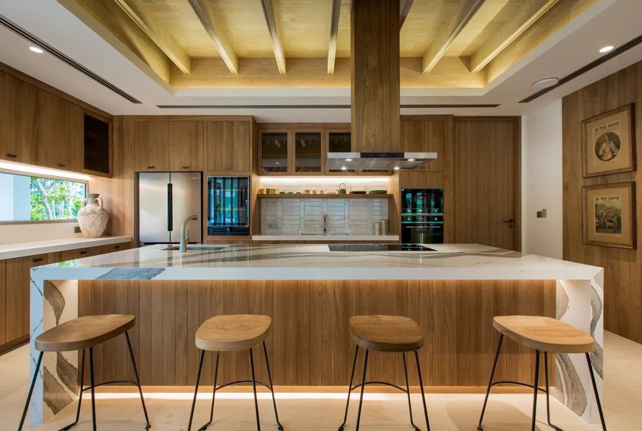 Property image - full photo 6