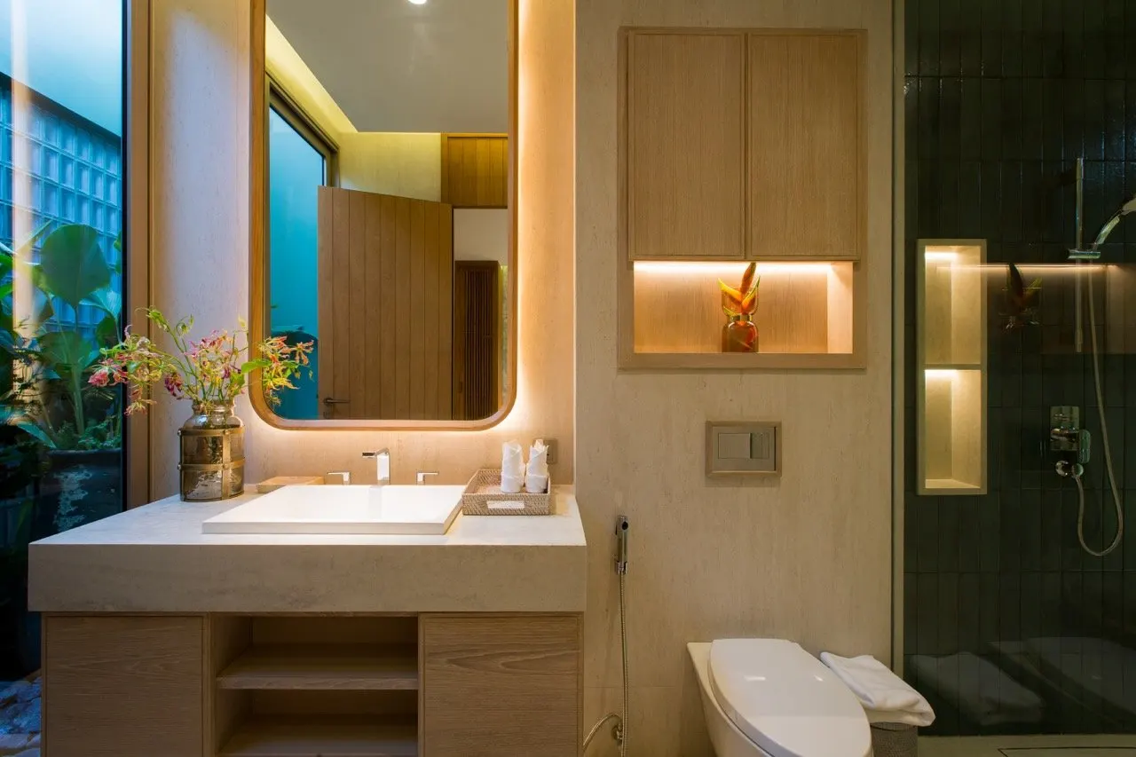 Property image - full photo 16