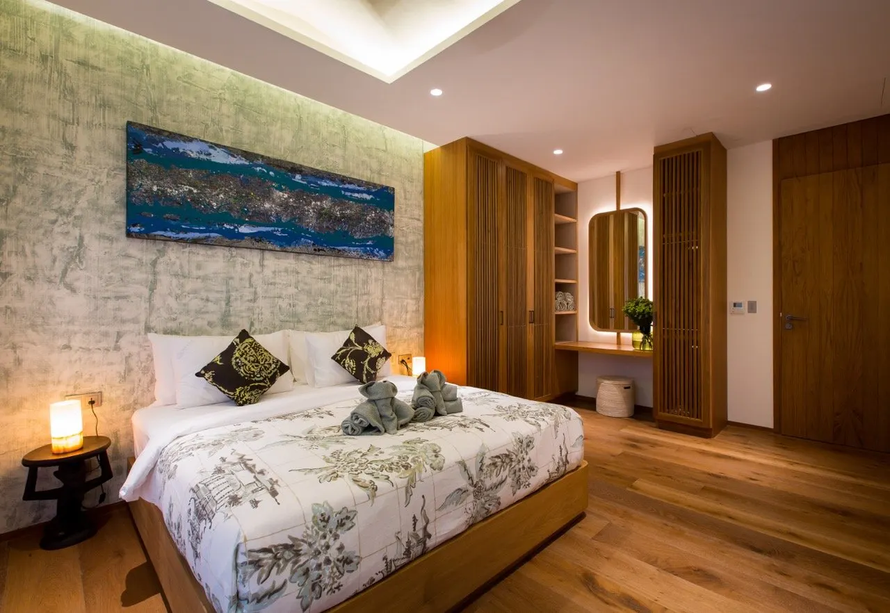 Property image - full photo 33