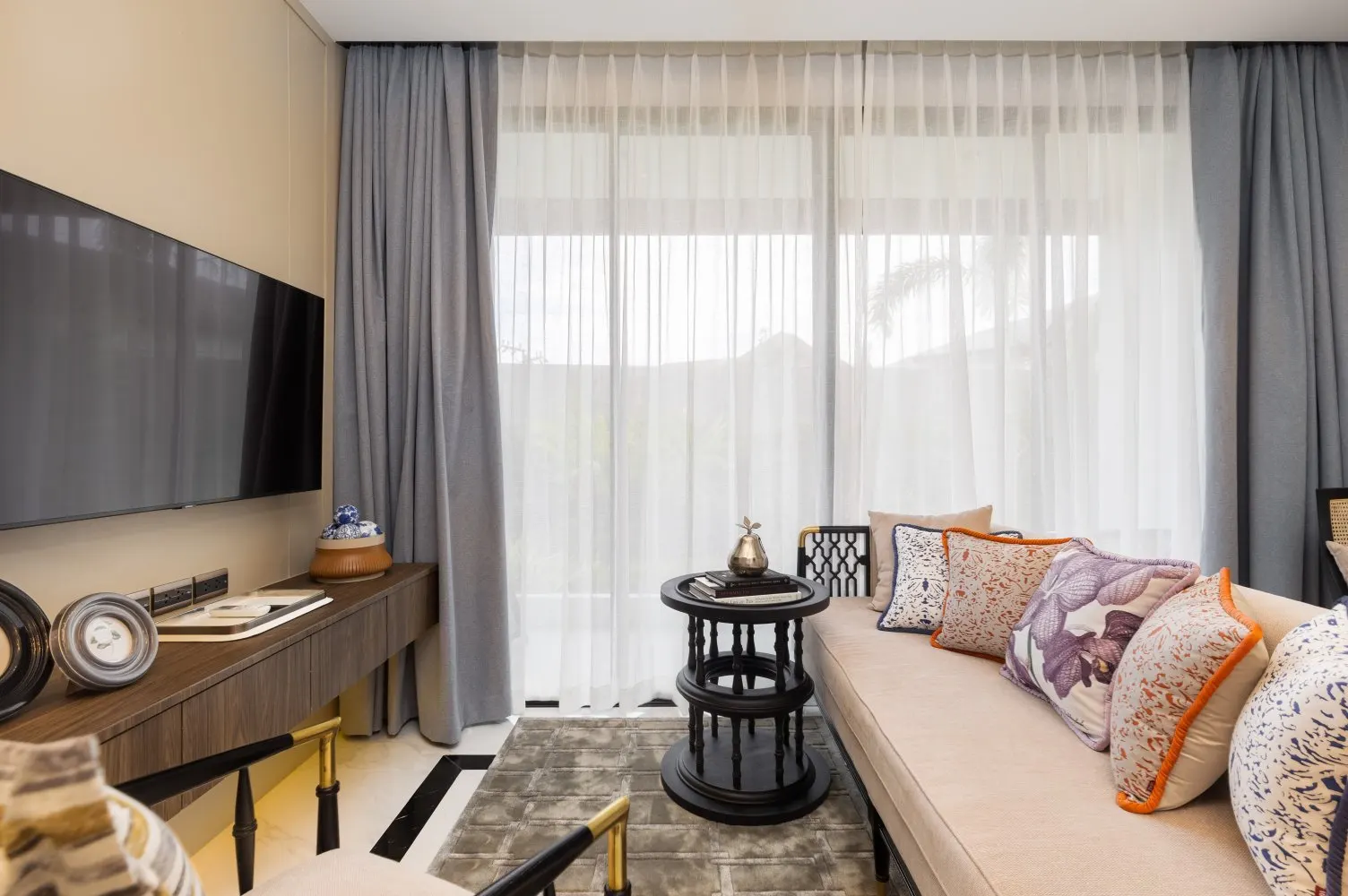 Property image - full photo 14