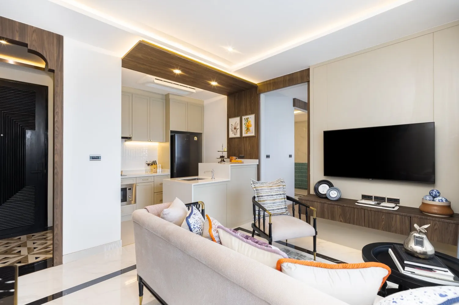 Property image - full photo 8