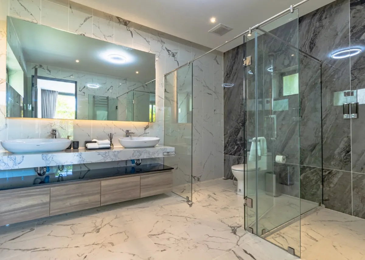 Property image - full photo 18