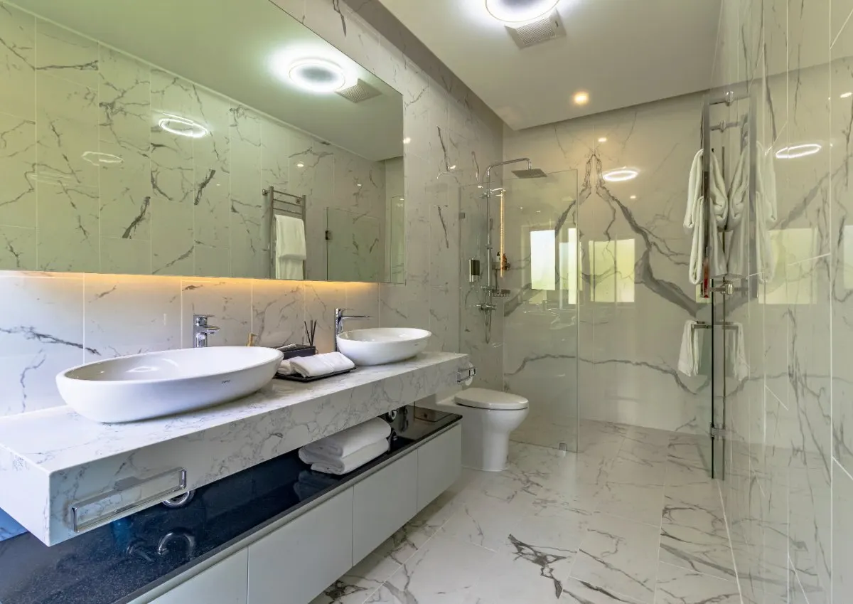 Property image - full photo 27