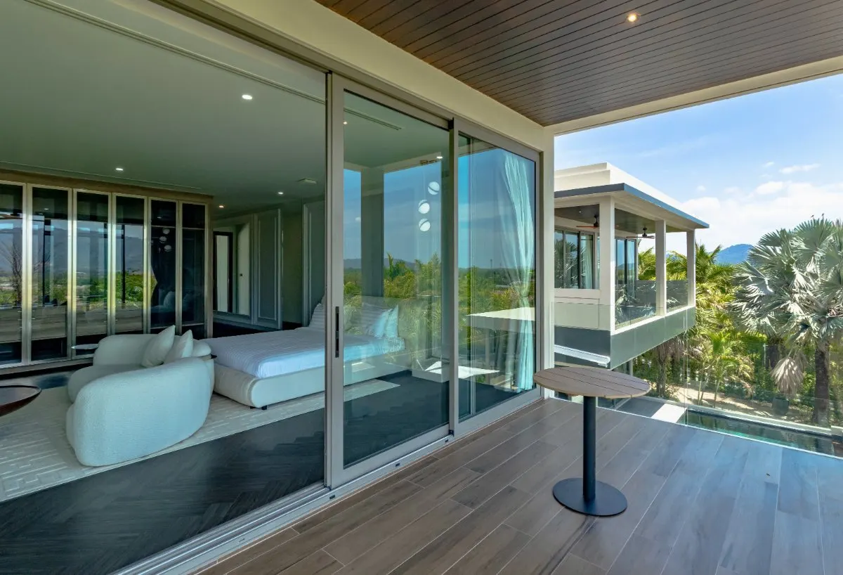 Property image - full photo 29