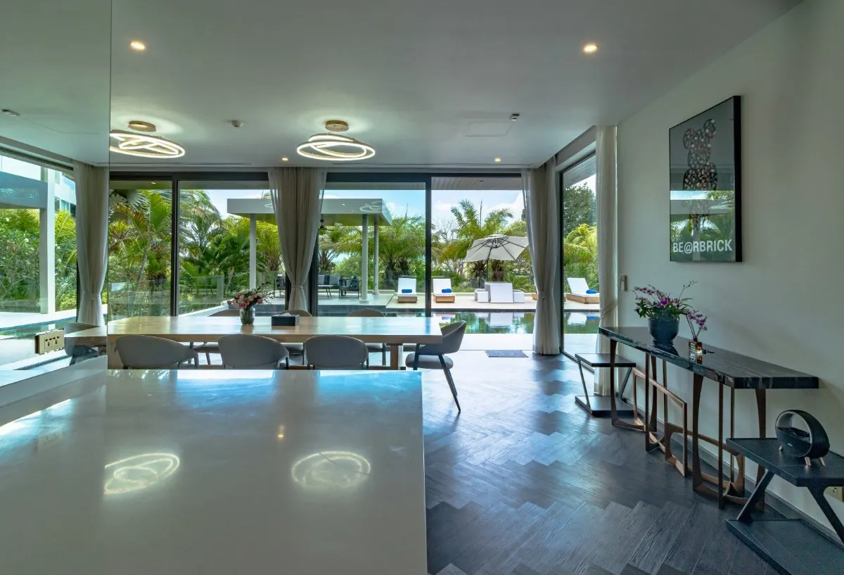 Property image - full photo 30