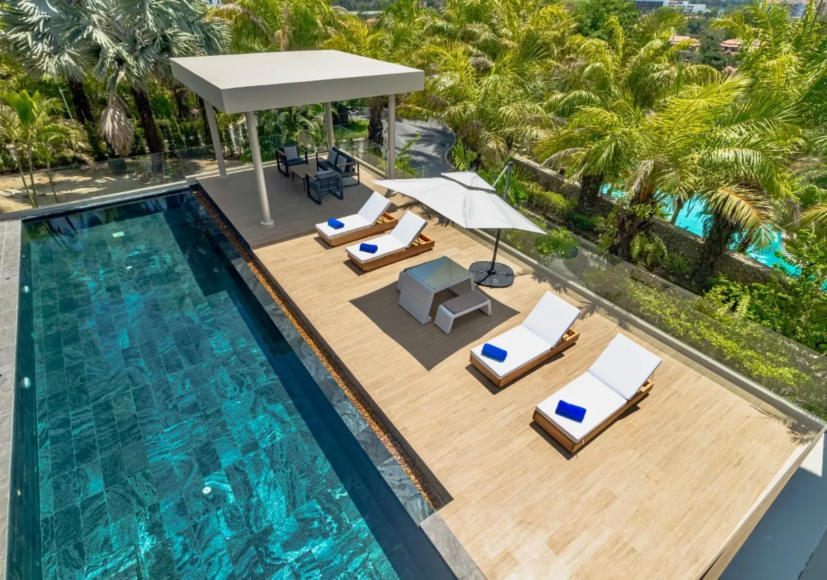 Property image - full photo 16