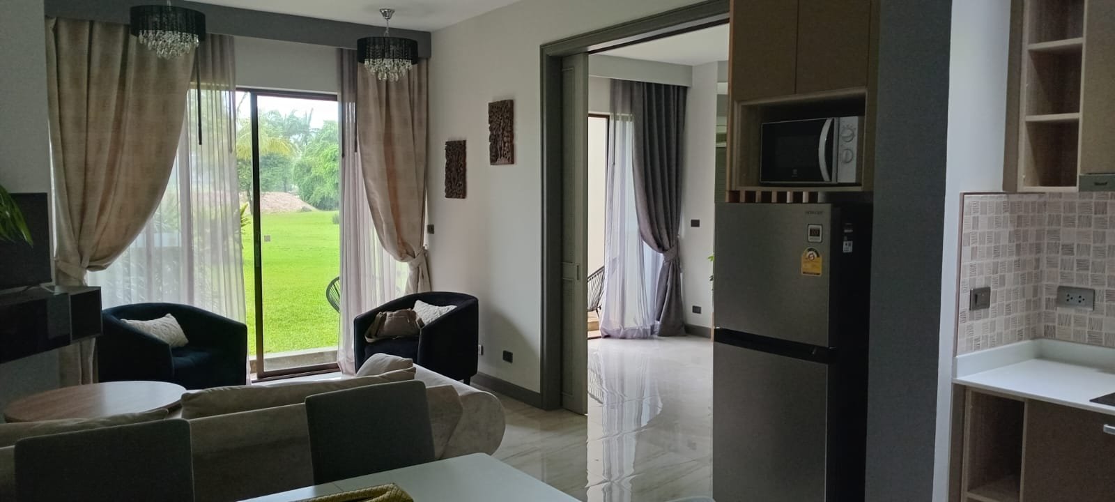 Property image - full photo 11