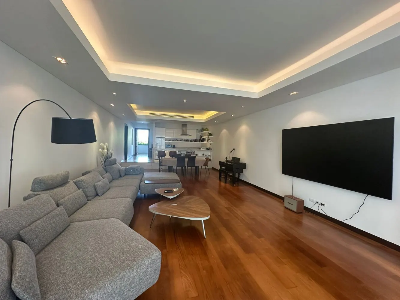 Property image - full photo 39