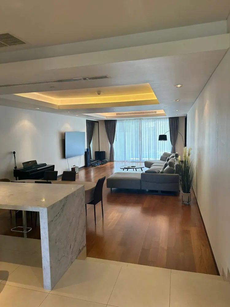 Property image - full photo 40